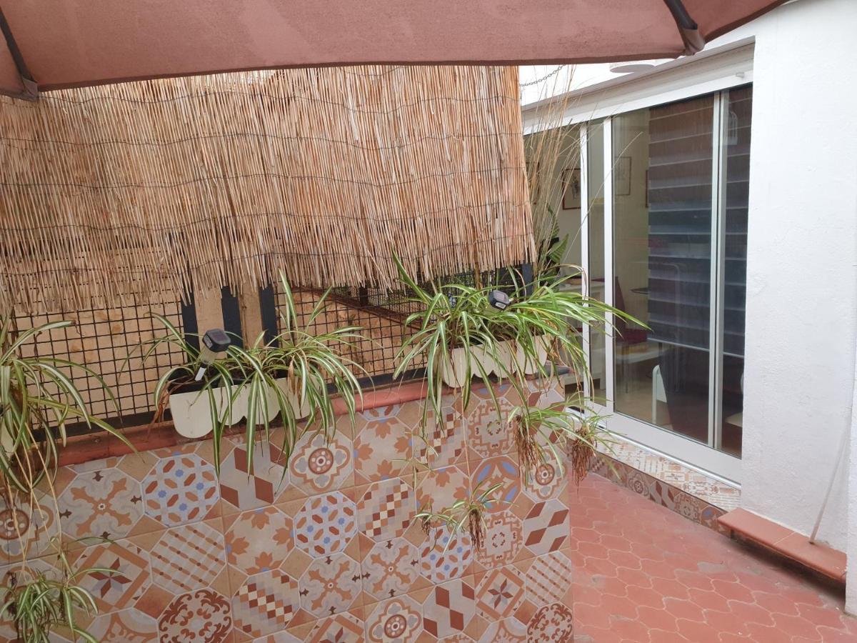 Apartamentos Naranja Y Limon Valencia Exterior photo